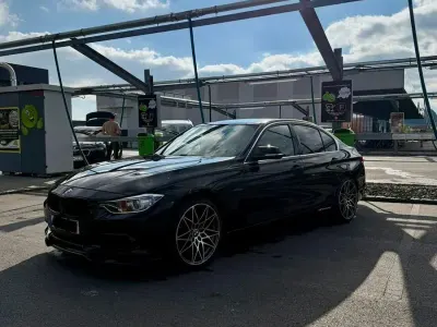 Gebraucht BMW 328 Luxury Line 245 PS (180 kW) 2012 Schwarz Limousine