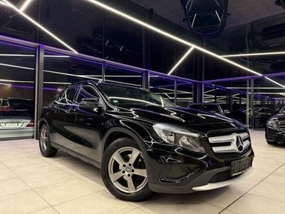 Mercedes GLA220