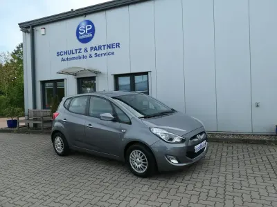 Gebraucht Hyundai ix20 Edition 125 PS (91 kW) 2014 Grau Kleinwagen