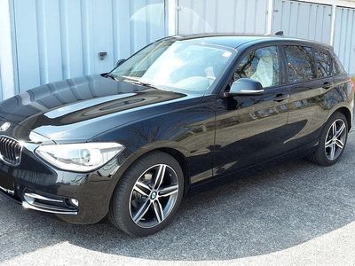 Gebraucht BMW 118 Sport Line 143 PS (105 kW) 2014 Schwarz Kleinwagen