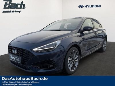 Blau Neu 2025 Hyundai i30 Advantage Limousine | 30.890 € (Etwas zu teuer)