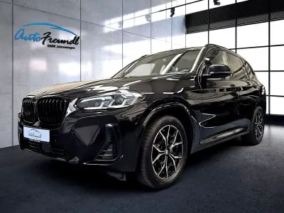 Gebraucht BMW X3 Sport Line 184 PS (135 kW) 2024 Blacksapphire metallic (metallic) SUV