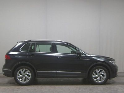 Usata VW Tiguan Elegance 150 CV (110 kW) 2023 Nero SUV