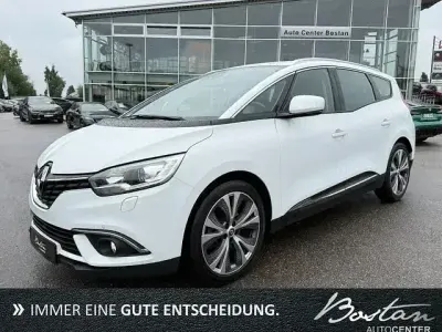 Gebraucht Renault Scénic III Intens 132 PS (97 kW) 2017 Weiss Van / Kleinbus