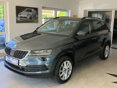 Używany Skoda Karoq Ambition 150 KM (110 kW) 2020 Szary SUV