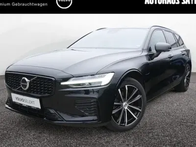 Gebraucht Volvo V60 Ultra 455 PS (334 kW) 2022 Schwarz / black solid stone Kombi