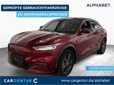 Gebraucht Ford Mustang Mach-E Basis 216 kW (294 PS) 2022 Rot SUV