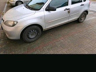 Gebraucht Mazda 2 75 PS (55 kW) 2005 Silber Kleinwagen