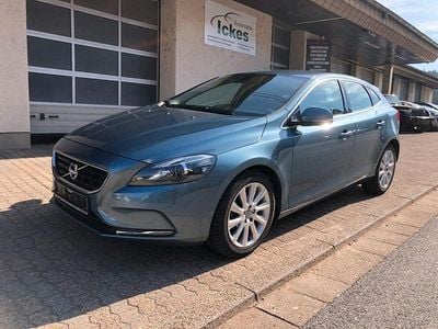 Gebraucht Volvo V40 Summum 114 PS (83 kW) 2013 Blau Limousine