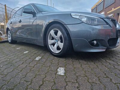 gebraucht BMW 525 i A -