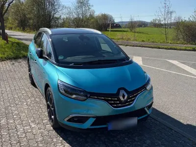 Gebraucht Renault Scénic IV Black Edition 140 PS (102 kW) 2022 Blau Van / Kleinbus