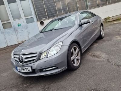 Mercedes E300