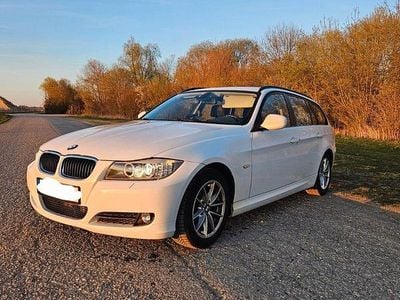 Gebraucht BMW 316 116 PS (85 kW) 2010 Weiß Kombi