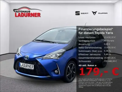 Gebraucht Toyota Yaris Hybrid Style 75 PS (55 kW) 2017 Blau Kleinwagen