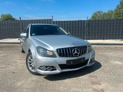 Gebraucht Mercedes C250 204 PS (150 kW) 2011 Silber Limousine