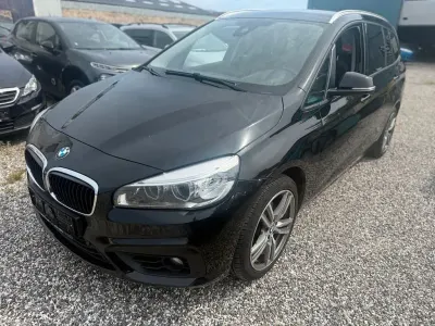 Gebraucht BMW 218 Gran Tourer Advantage 150 PS (110 kW) 2017 Schwarz Van / Kleinbus