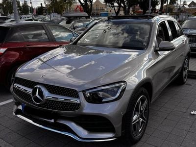Usata Mercedes GLC300 245 CV (180 kW) 2021 Grigio SUV