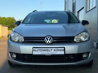 Gebraucht VW Golf VII Match 105 PS (77 kW) 2013 Silber Kombi