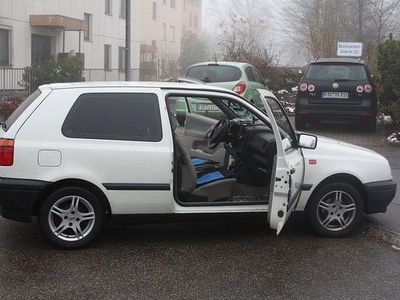 Gebraucht VW Golf III 102 PS (75 kW) 1993 Weiß Limousine