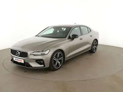 Gebraucht Volvo S60 R-Design 190 PS (139 kW) 2020 Grau Limousine
