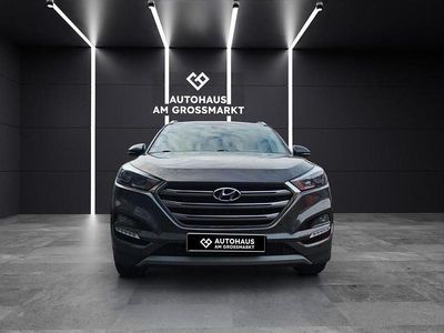 Grau Gebraucht 2016 Hyundai Tucson Trend SUV | 14.890 € (Fairer Preis)