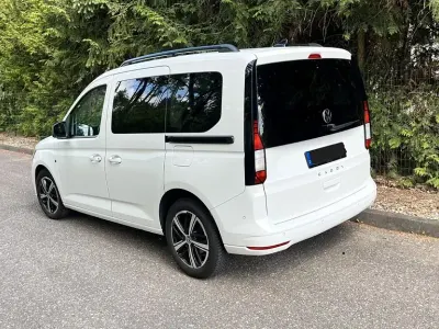Gebraucht VW Caddy Life 116 PS (85 kW) 2025 Weiß Van / Kleinbus