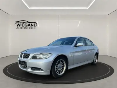 Gebraucht BMW 325 218 PS (160 kW) 2005 Silber Limousine