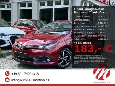 Gebraucht Toyota Auris Hybrid Team 136 PS (100 kW) 2018 Red mc. Limousine