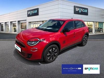 Gebraucht Fiat 600E Red 114 kW (156 PS) 2023 Rot SUV