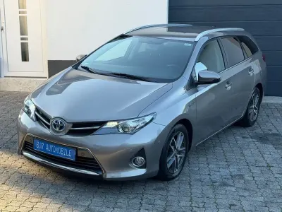 Gebraucht Toyota Auris Touring Sports Edition 99 PS (72 kW) 2014 Grau Kombi