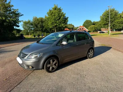 Gebraucht VW Golf Plus Cross United 122 PS (89 kW) 2009 Grau Kleinwagen