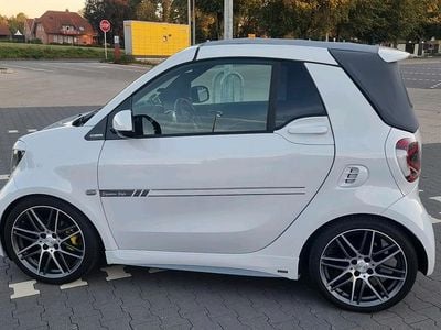 Gebraucht Smart ForTwo Cabrio Brabus Xclusive 109 PS (80 kW) 2018 Weiß Cabrio