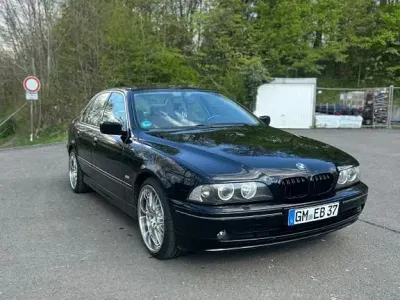 Używany BMW 520 170 KM (125 kW) 2002 Czarny Sedan/Limuzyna