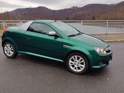 Gebraucht Opel Tigra Sport 90 PS (66 kW) 2005 Grün Cabrio