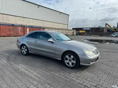 Brugt Mercedes CLK320 2004 Grå Coupe