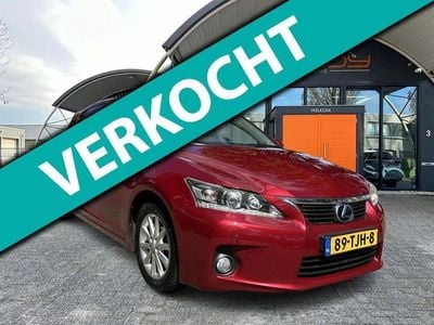Lexus CT200h