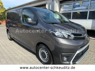 Gebraucht Toyota Proace 120 PS (88 kW) 2021 Grau Van / Kleinbus