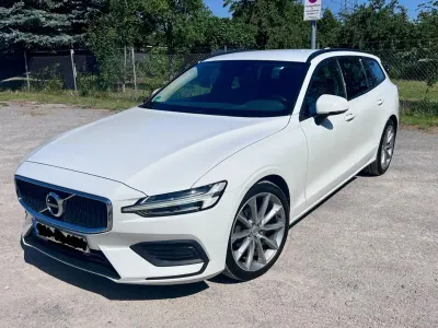 Gebraucht Volvo V60 150 PS (110 kW) 2019 Weiß Kombi