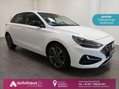 Gebraucht Hyundai i30 120 PS (88 kW) 2021 Weiß Limousine