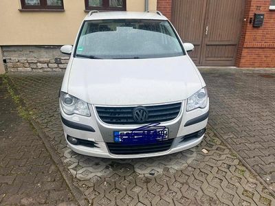 Gebraucht VW Touran 140 PS (102 kW) 2008 Weiß Van / Kleinbus