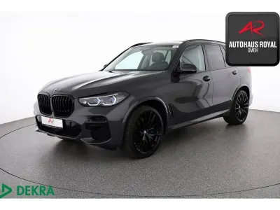Gebraucht BMW X5 Shadowline 530 PS (389 kW) 2023 Grau (metallic) SUV