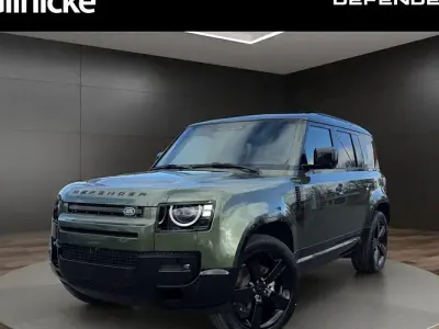 Gebraucht Land Rover Defender SE Dynamic 250 PS (183 kW) 2026 Woolstone green SUV