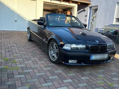 Gebraucht BMW 320 Cabriolet Basis 150 PS (110 kW) 1998 Blau Cabrio