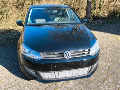Gebraucht VW Polo 85 PS (62 kW) 2010 Schwarz Kleinwagen