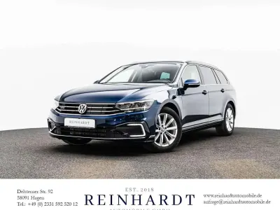 Gebraucht VW Passat GTE 218 PS (160 kW) 2020 Aquamarinblau metallic Kombi