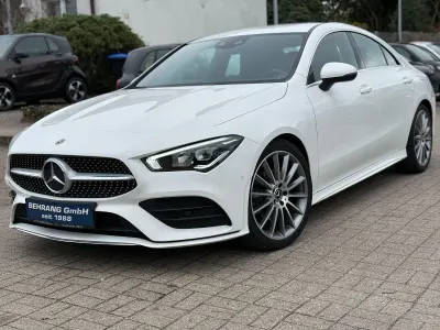 Gebraucht Mercedes CLA180 AMG line 136 PS (100 kW) 2019 Weiß Coupé