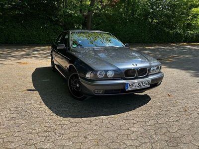 BMW 540