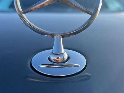 Mercedes E230