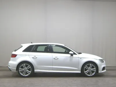 Gebraucht Audi A3 S-Line 150 PS (110 kW) 2020 Weiss Limousine