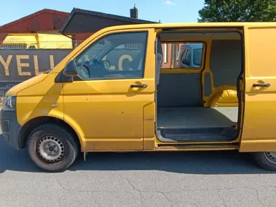 Gebraucht VW T5 2013 Gelb Van